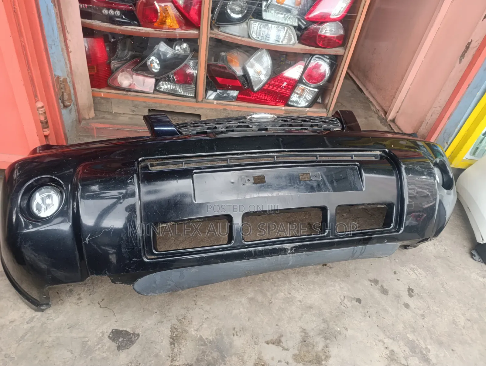 Front Bumper Nissan X-Tril Year 2005-2007 Complete With Foglights