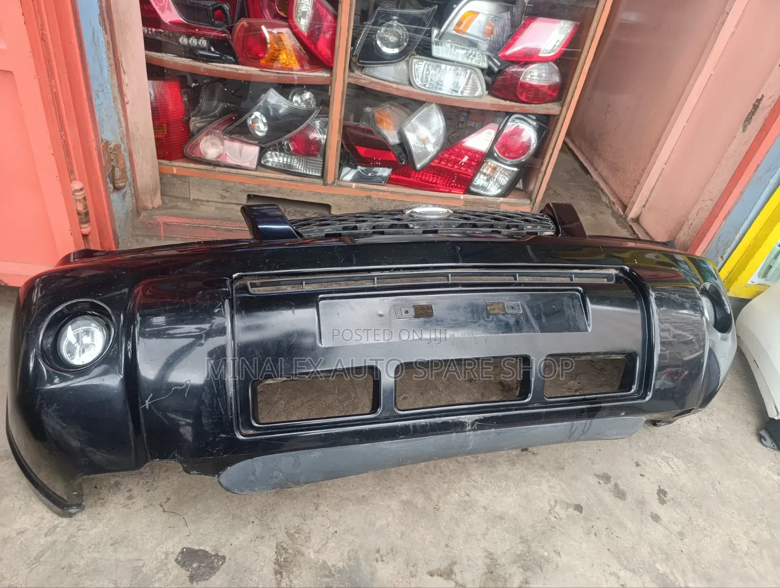 Front Bumper Nissan X-Tril Year 2005-2007 Complete With Foglights