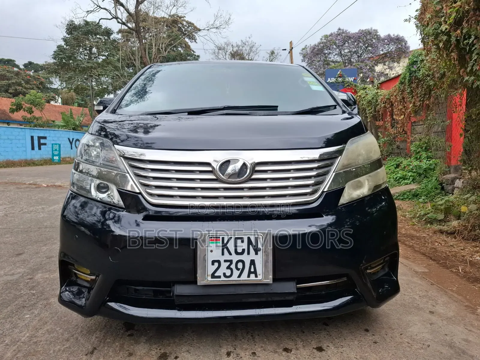 Toyota Vellfire 2010 Black