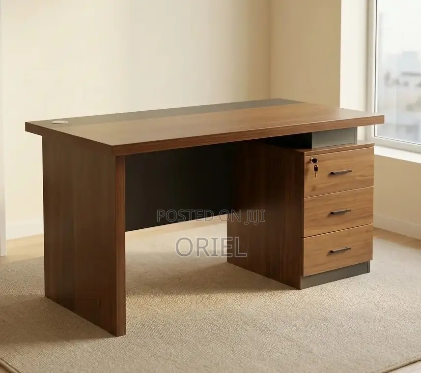 1400mm Home Office Desk – Spacious Modern Computer Workstation