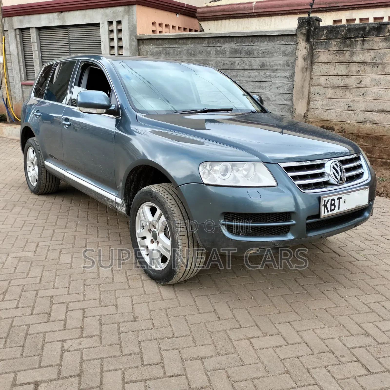 Volkswagen Touareg 2.5 R5 TDi Tiptronic 2006 Gray