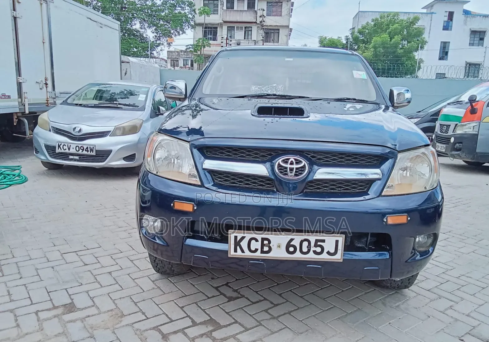 Toyota Hilux 2008 Blue