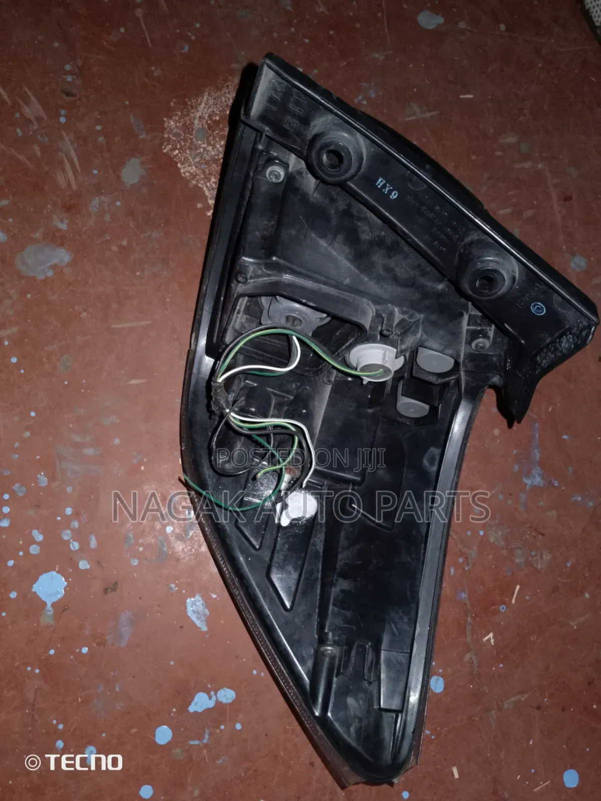 Toyota Wish 2012 Clear Taillight