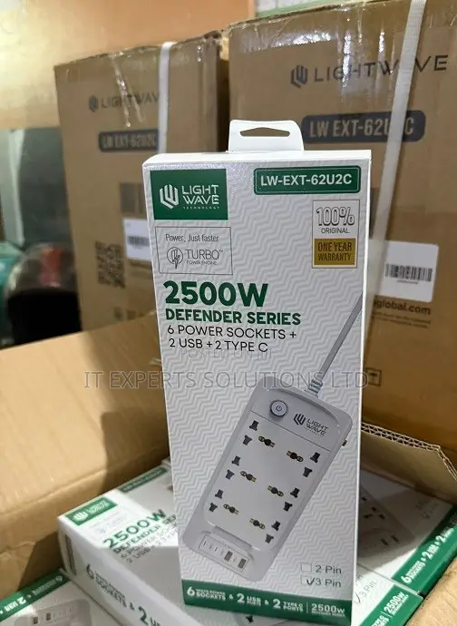 Lightwave 5 Way Extension With 2 USB Ports - 52u