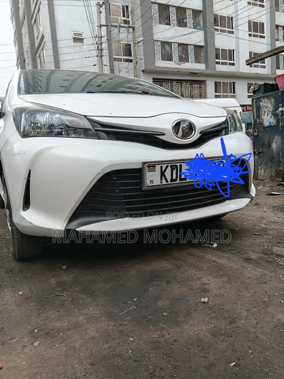 Toyota Vitz 2016 White