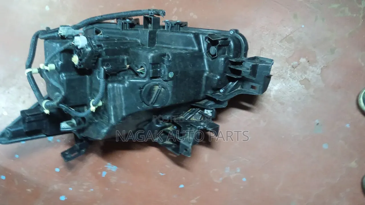 Nissan Elgrand 2015 Headlight Xenon