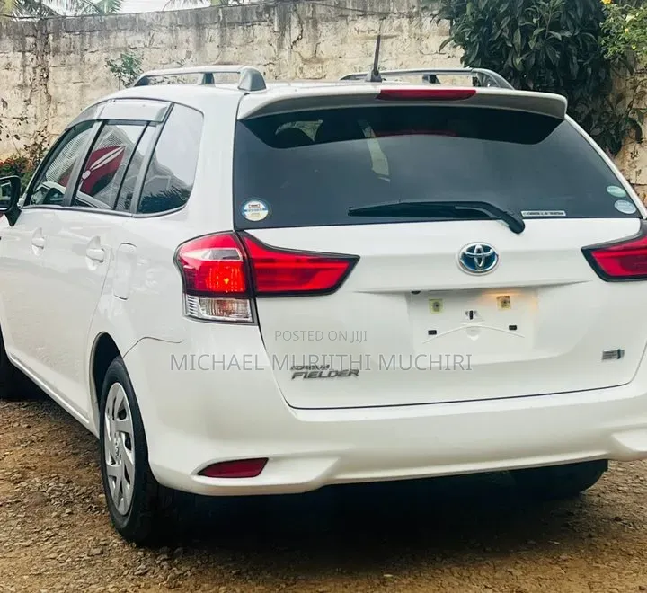 Toyota Corolla Fielder 2019 White