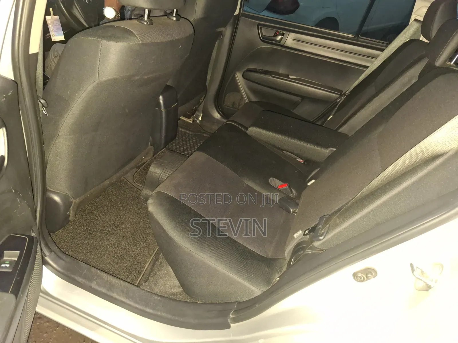 Toyota Corolla Fielder 2015 Silver