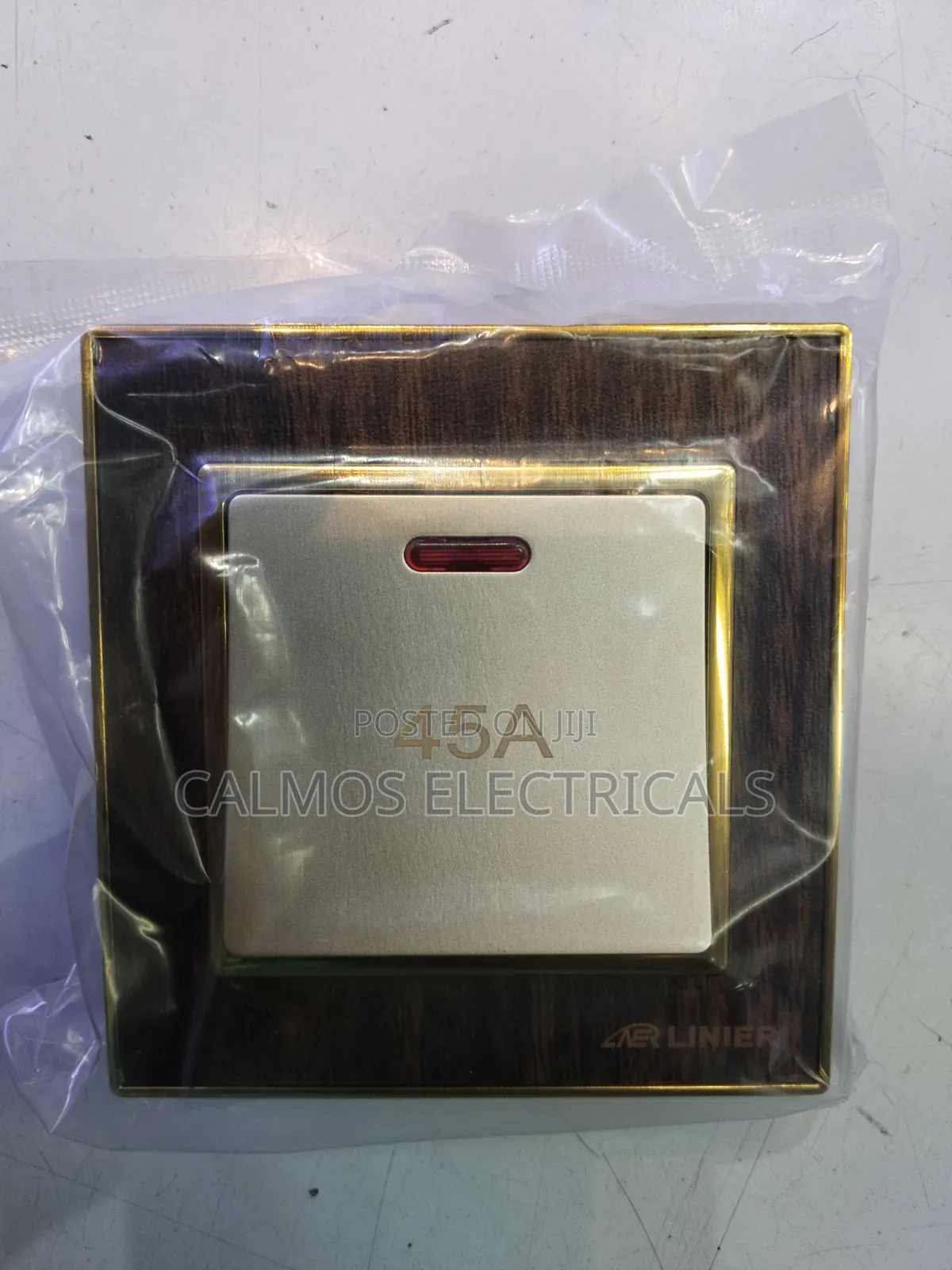 Wooden D.p Switch 45a