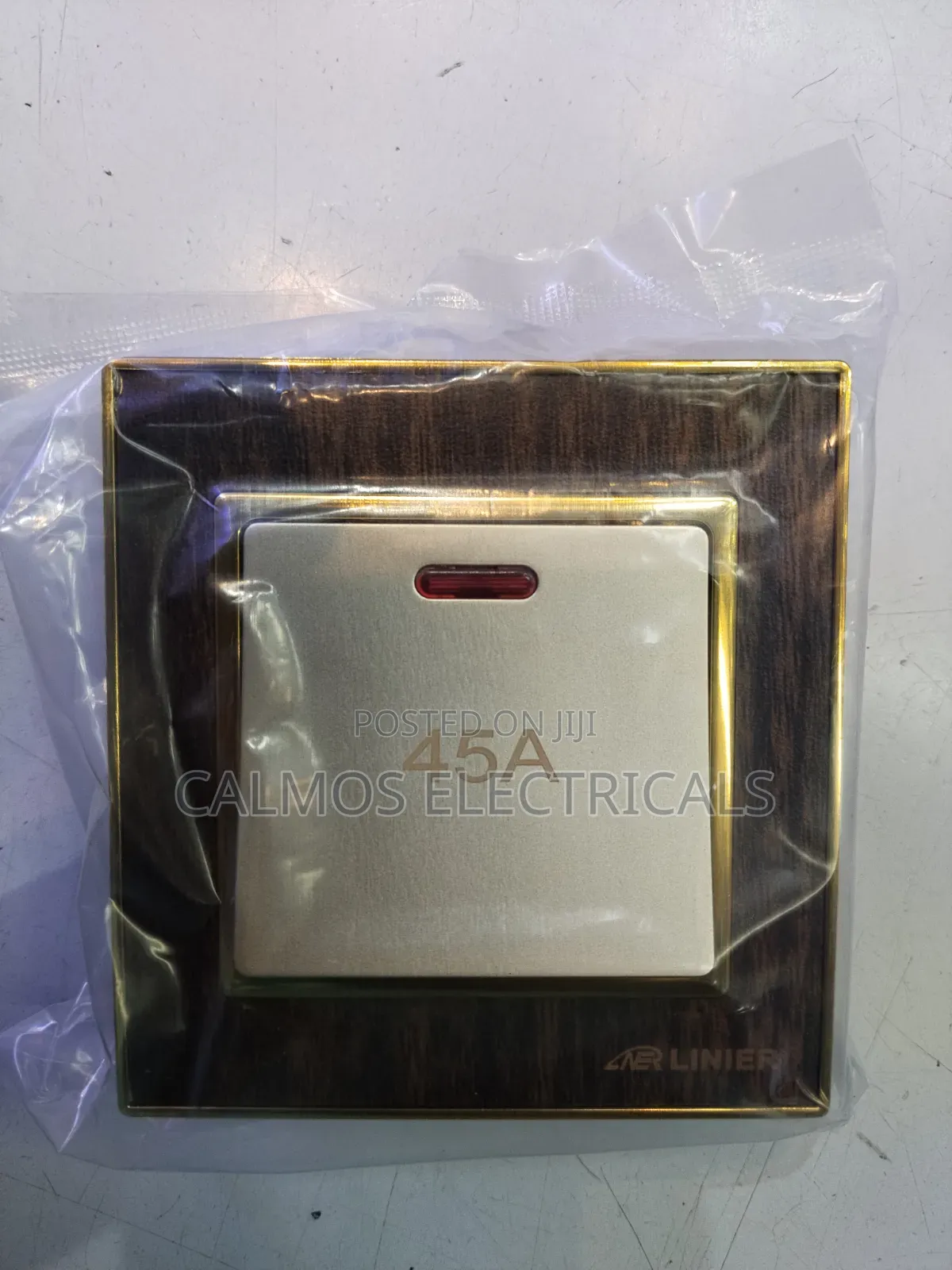 Wooden D.p Switch 45a