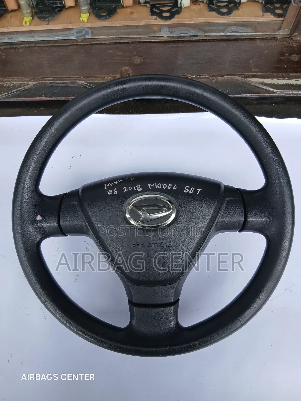 Daihatsu Mira Steering Airbag