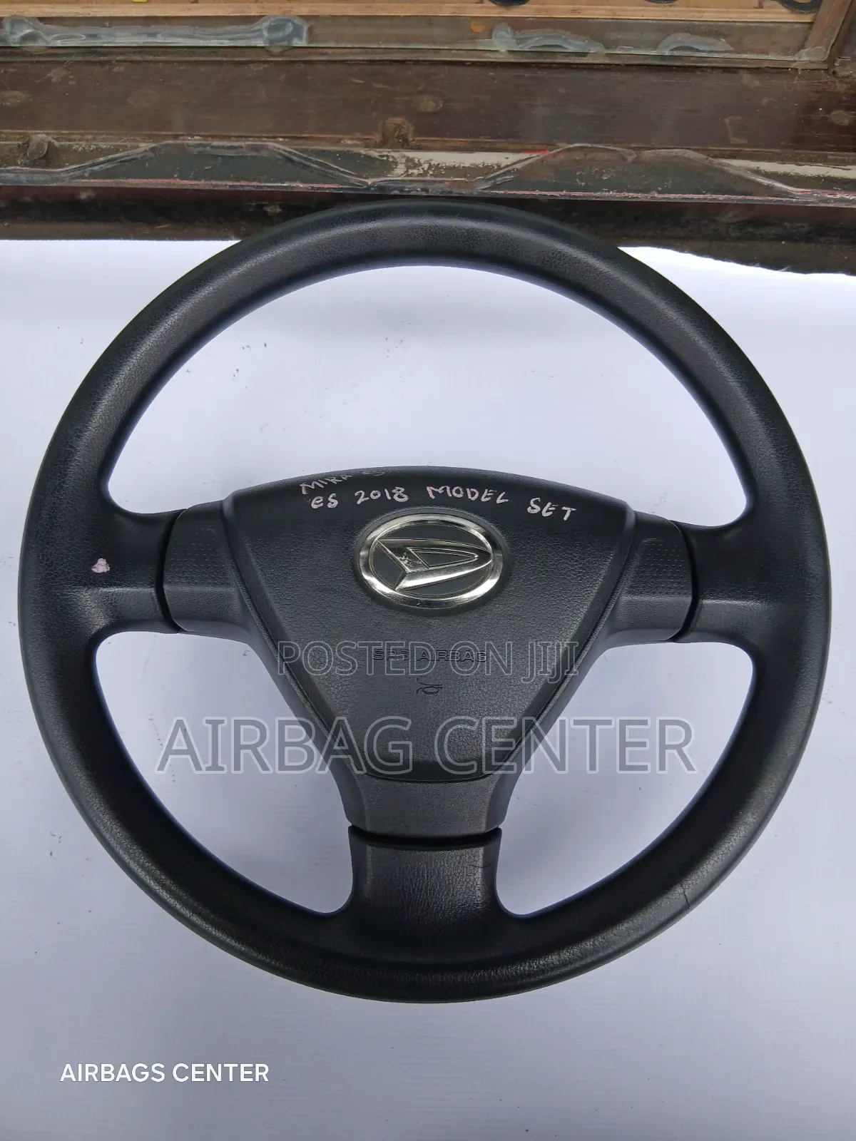 Daihatsu Mira Steering Airbag