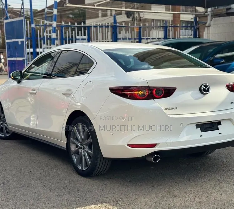 Mazda 3 2019 White
