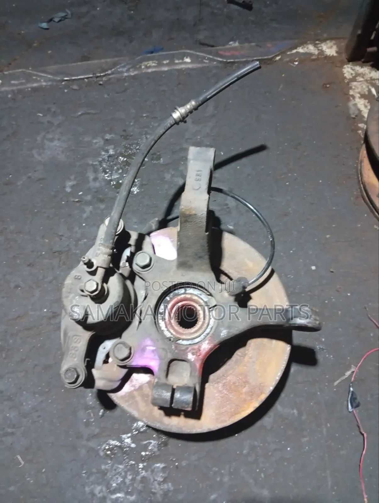 Note E11 Hub