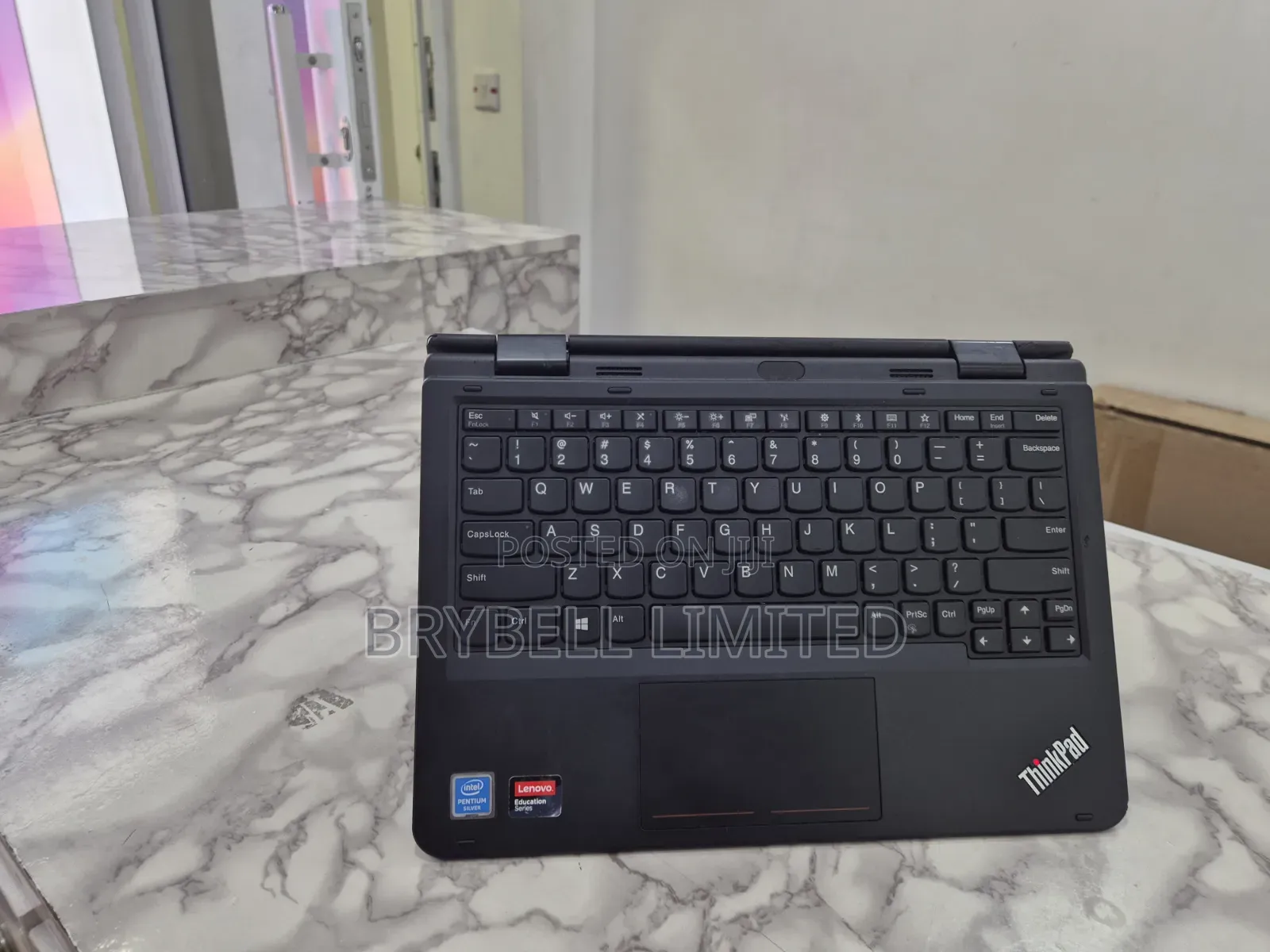 Laptop Lenovo Yoga 11e 4GB Intel Pentium SSD 128GB