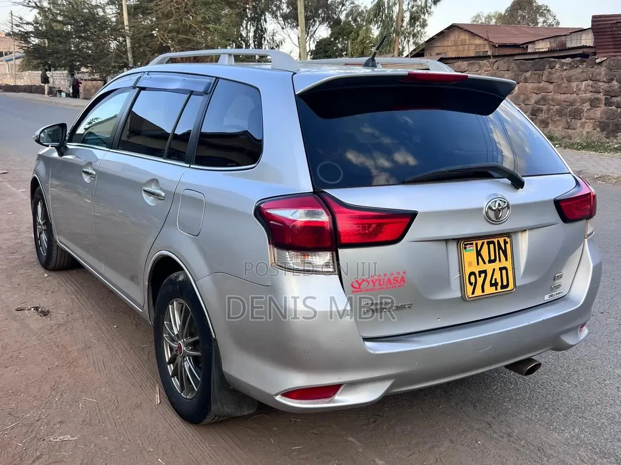 Toyota Corolla Fielder 2017 Silver