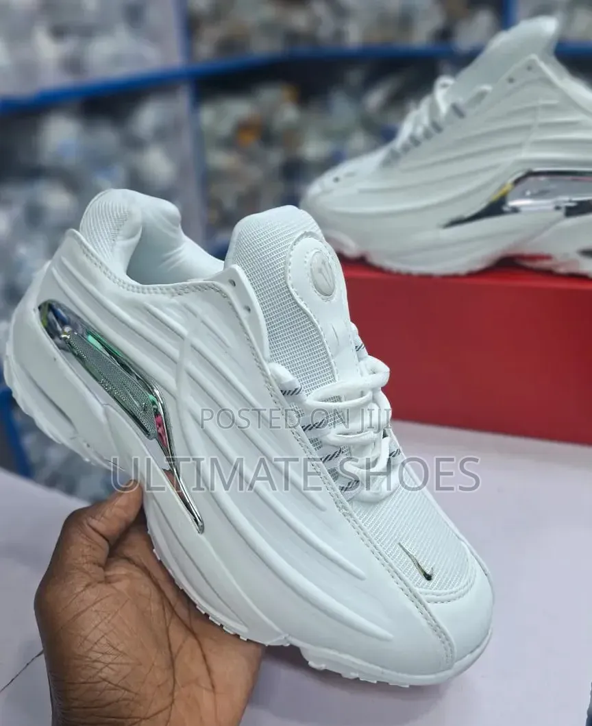 Nike Nocta Hot Step Sneakers