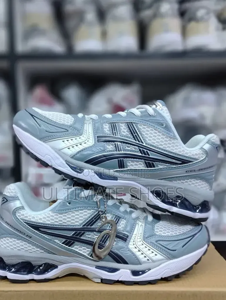 Asics Gel Kayano Sneakers