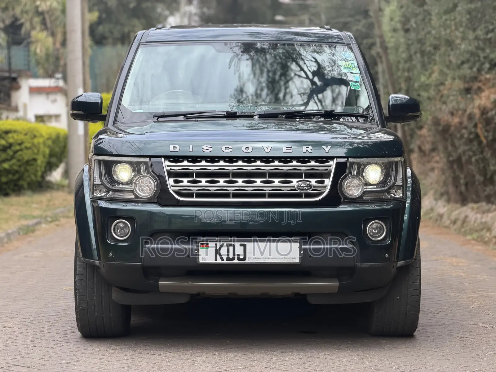 Land Rover Discovery 2015 Green