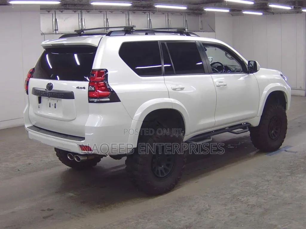 Toyota Land Cruiser Prado 2020 Pearl