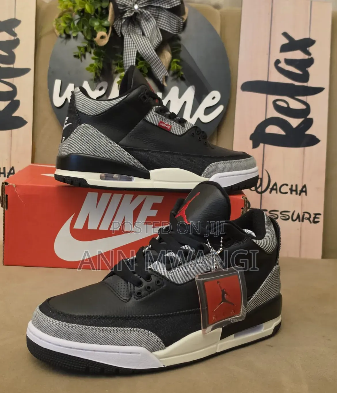 Jordan 3 Levis Shoe