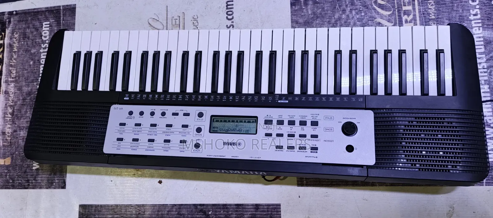 Yamaha Keyboard YPT 270