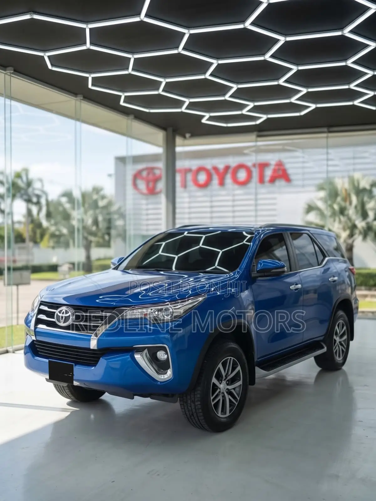 Toyota Fortuner 2.8 D AWD 2019 Blue