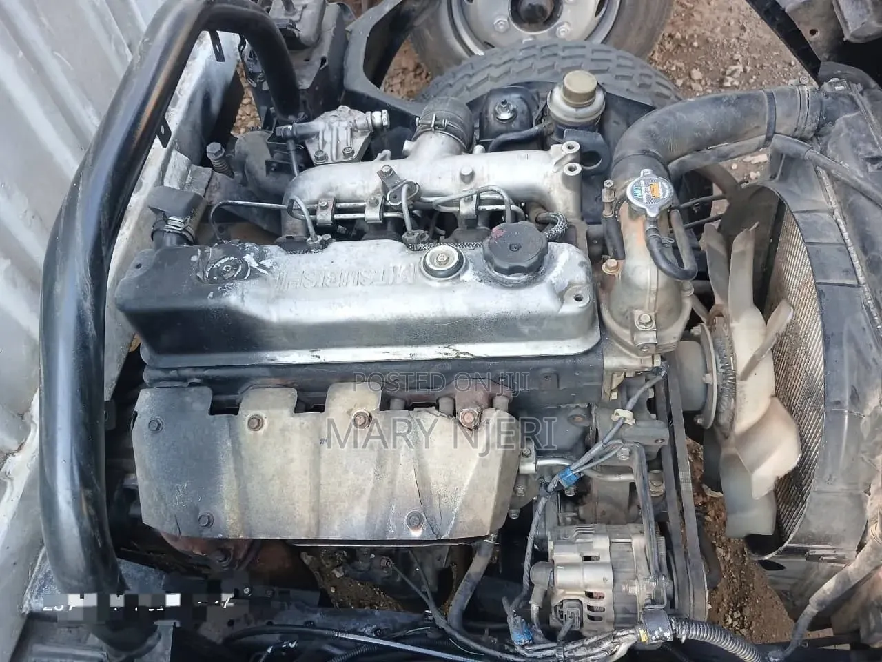 Mitsubishi Canter Short Chassis Canter 2015 White