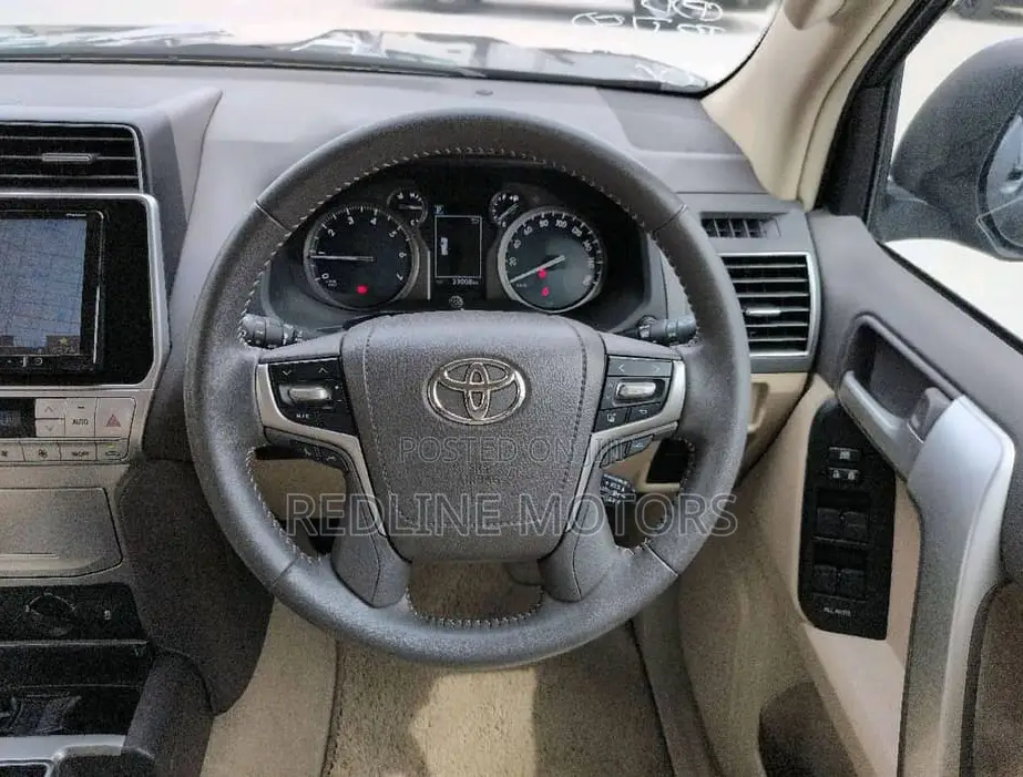 Toyota Land Cruiser Prado 2.7 2020 Gray