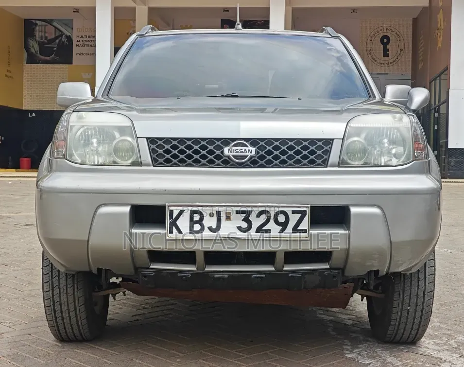 Nissan X-Trail 2004 Silver