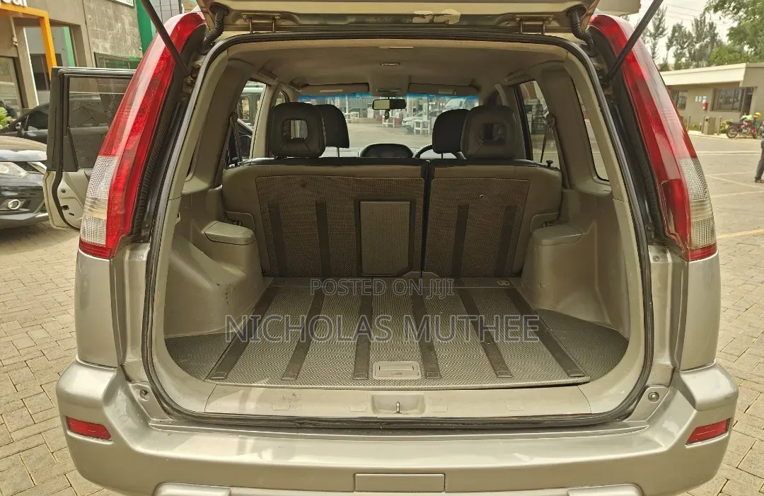 Nissan X-Trail 2004 Silver