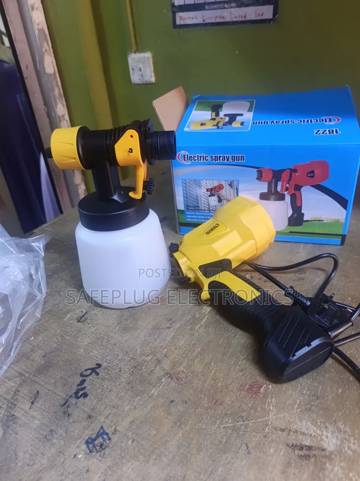 Heavy Duty Makita 48V Cordless Power Drill Machine With Accessories