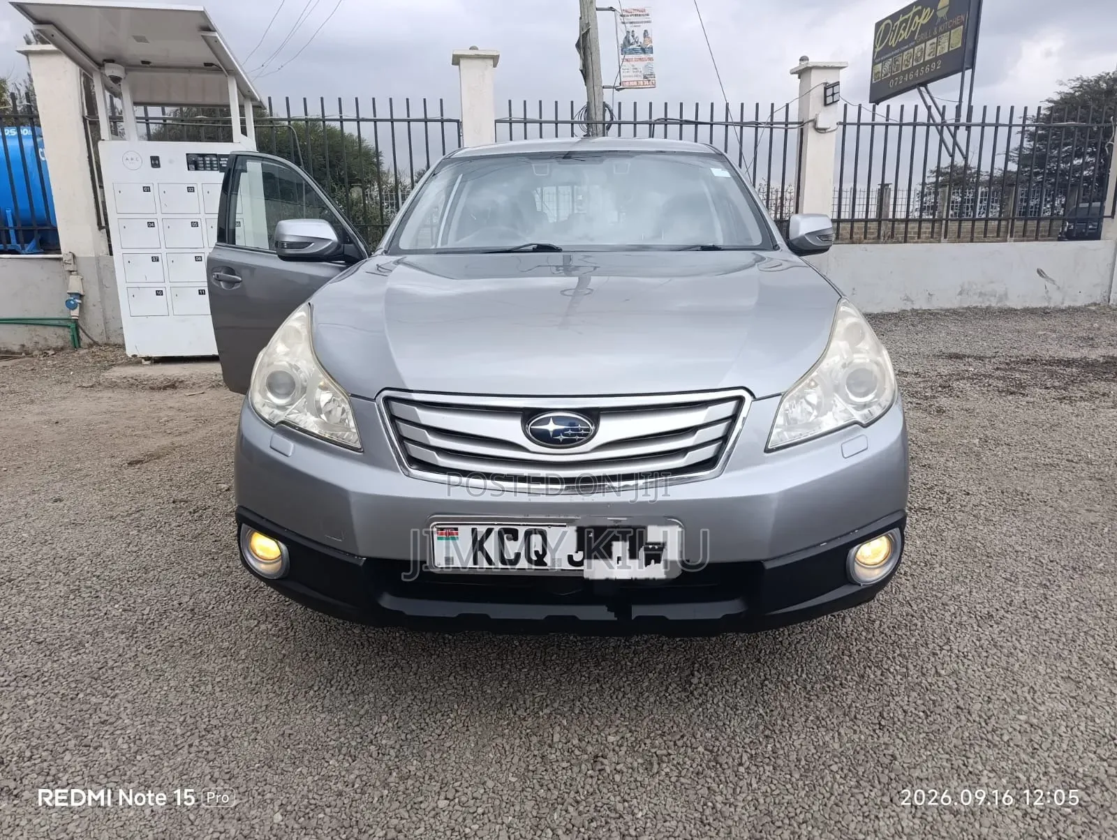 Subaru Outback 2.5i Premium 2012 Silver