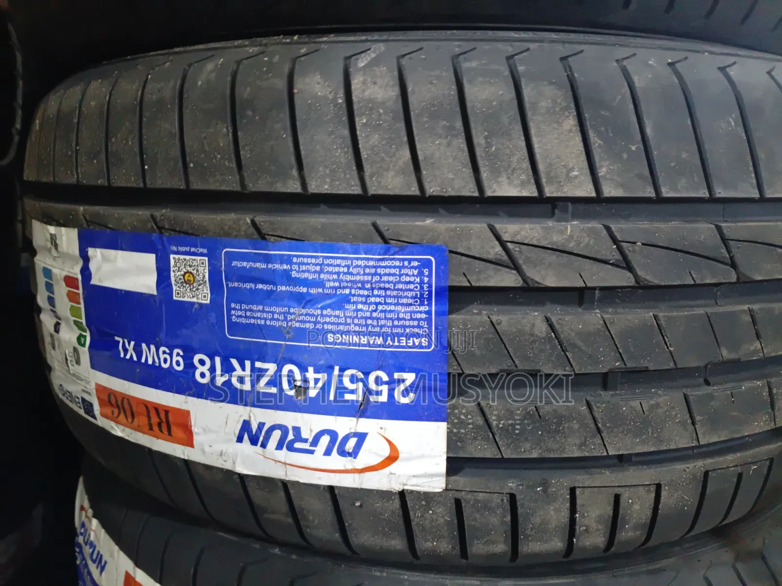 255/40zr18 Durun Tyre