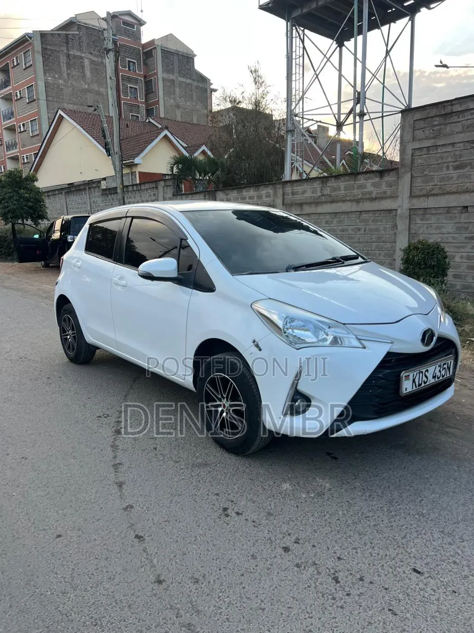 Toyota Vitz 2018 White