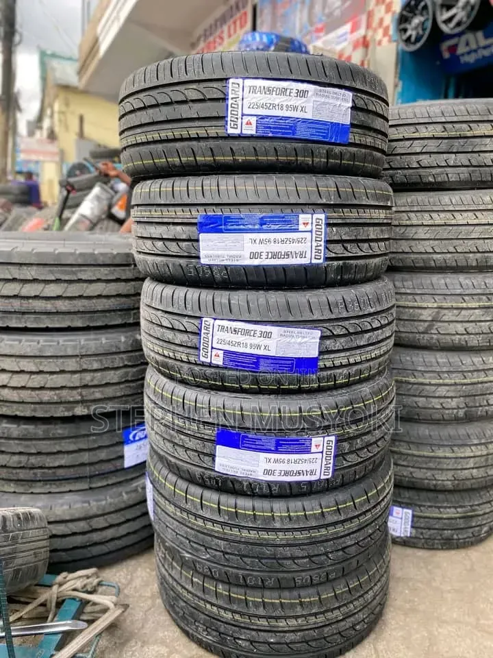 225/45zr18 Goodard Tyre