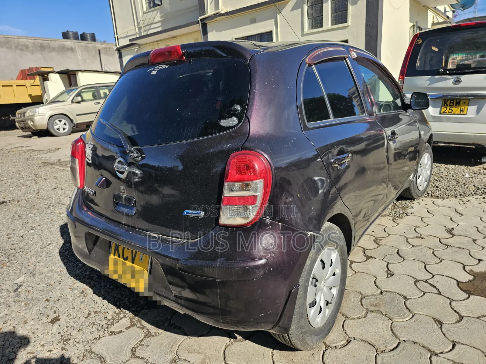 Nissan March 1.2 FWD 2011 Black