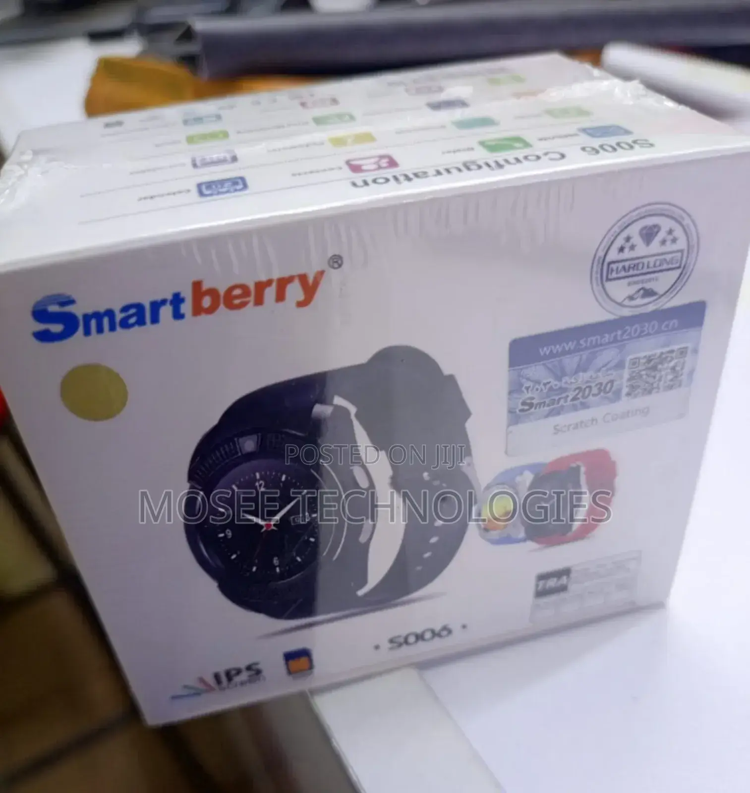 Smartberry S006 Smartwatch With IPS Display and SIM Support