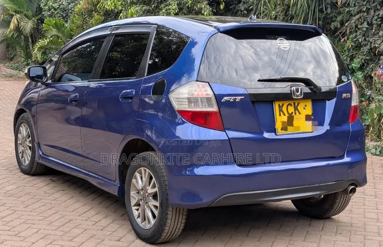 5 Seater Honda Fit for Hire/Rent