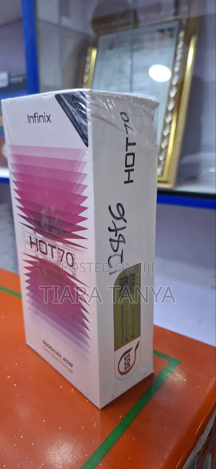New Infinix Hot 70 128 GB Black