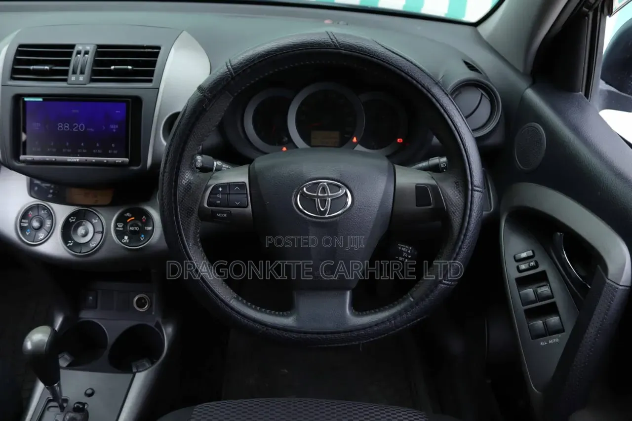5 Seater Rav 4 for Hire/Rent