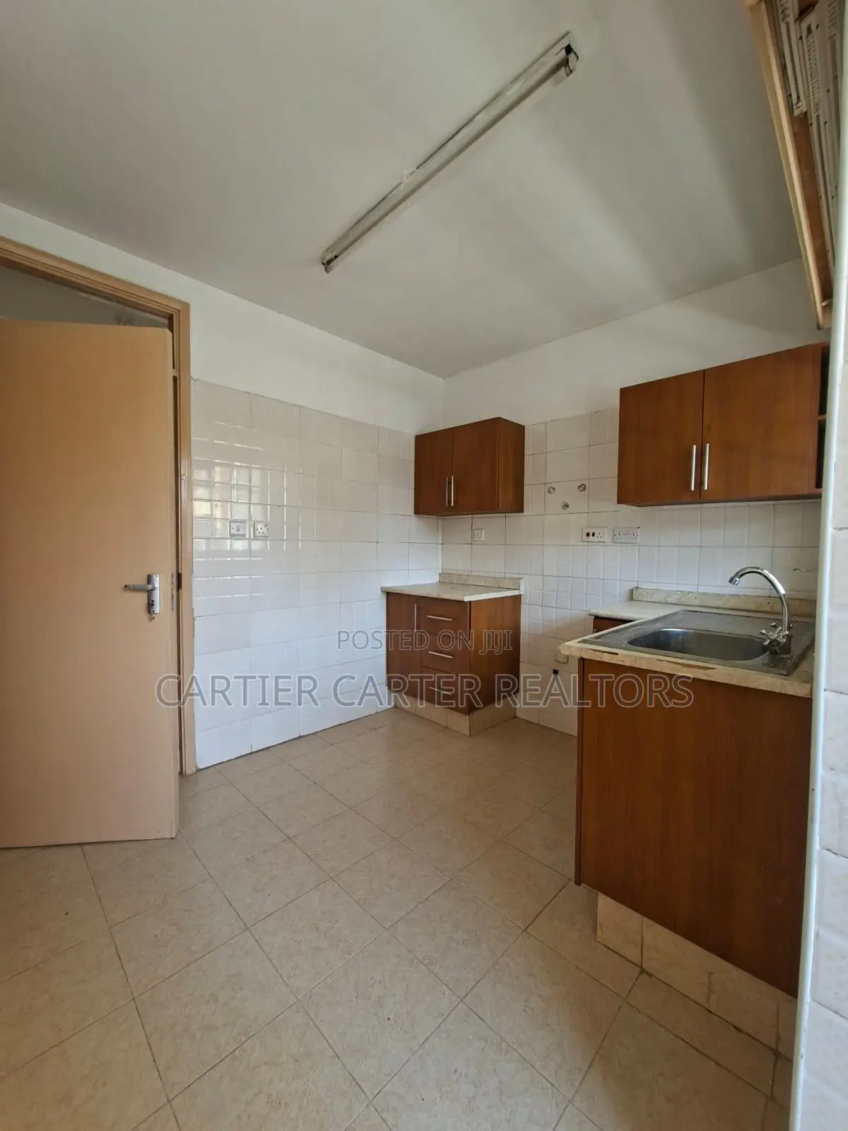 3bdrm Apartment in Imara Daima, City Cabanas for sale