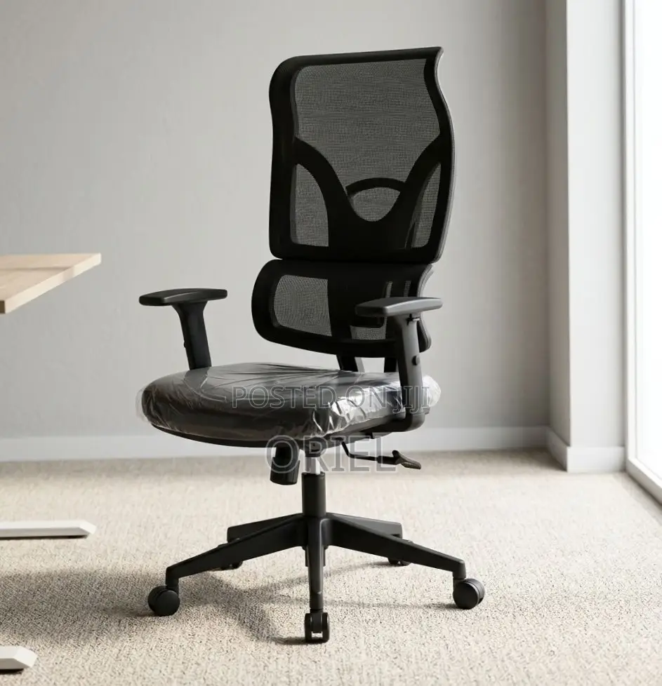 High Back Ergonomic Office Chair : Executive Swivel Seat