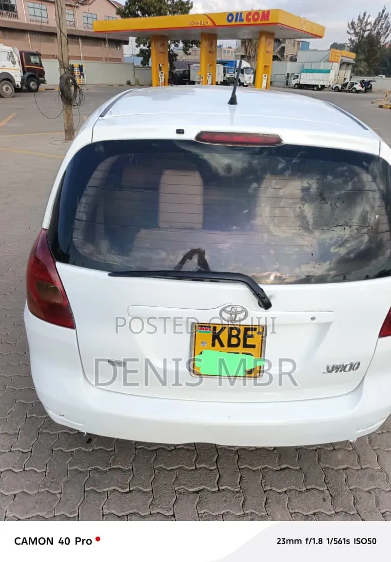 Toyota Corolla Spacio 2004 White