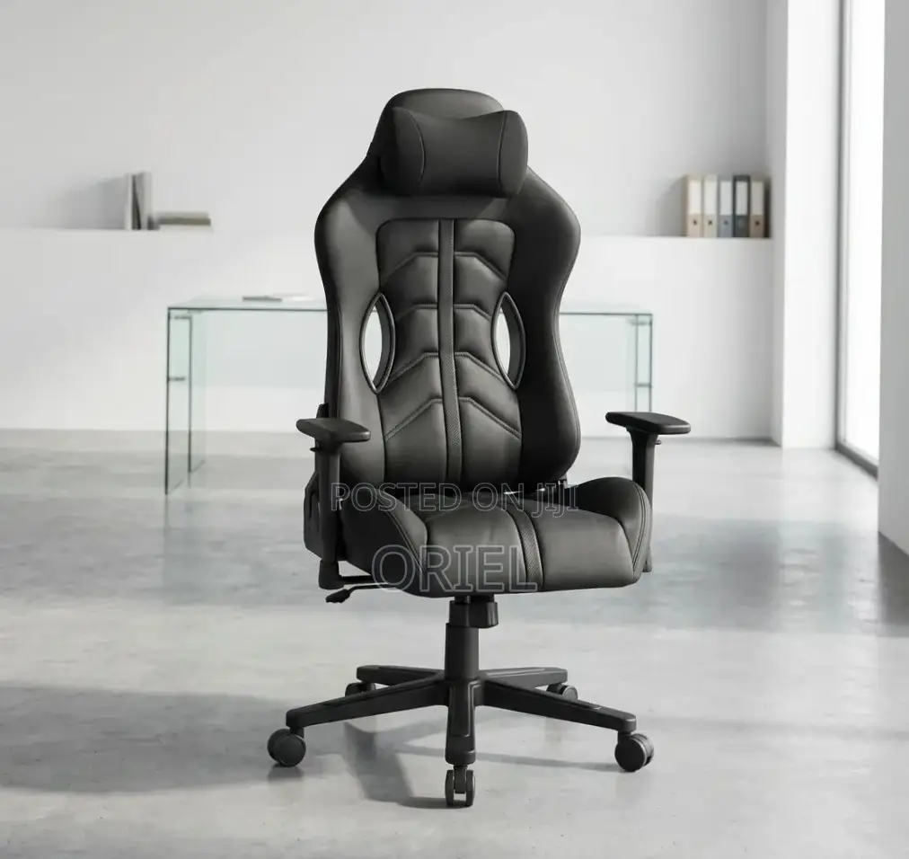 Executive Black Leather Office Gaming Chair : Swivel Gaming Chair
