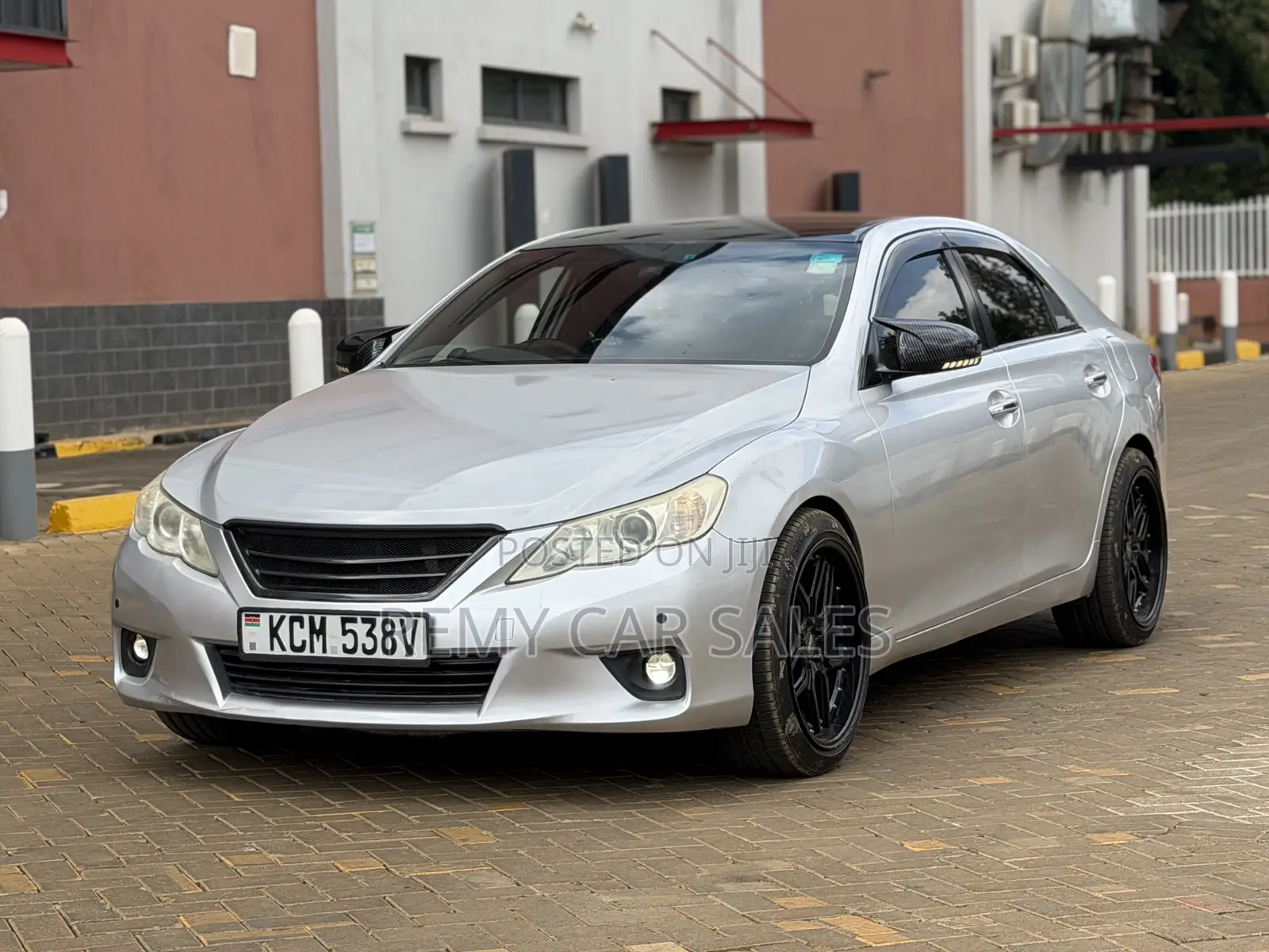 Toyota Mark X 2010 Silver