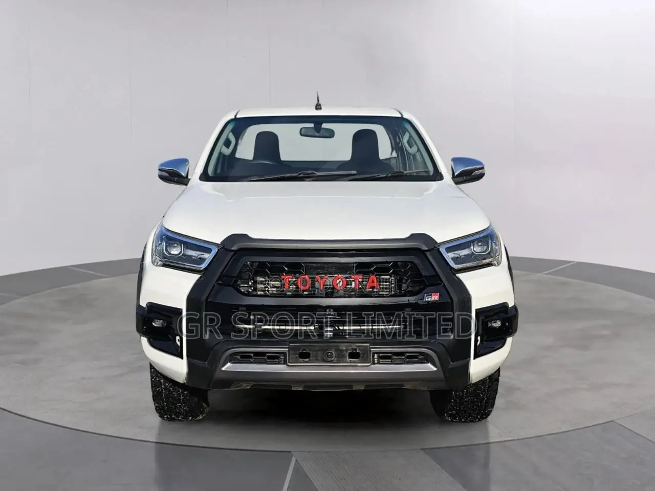 Toyota Hilux 2.8 Diesel 2020 White