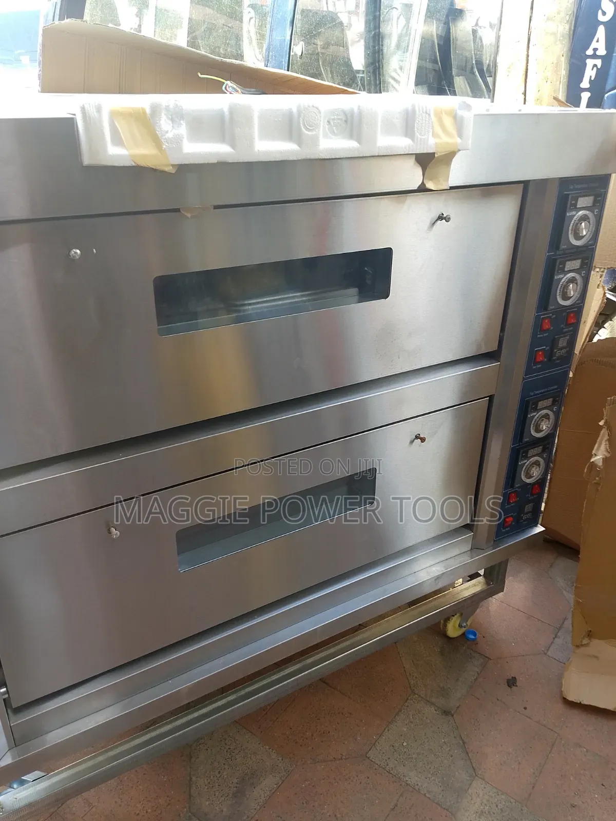 Heavy Duty Two Deck Electric Oven/Two Deck/Four Trays Electric Oven