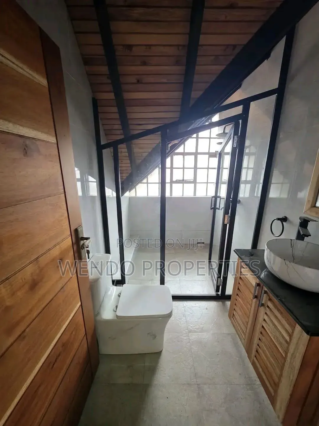 4bdrm Villa in Ngong CBD for rent