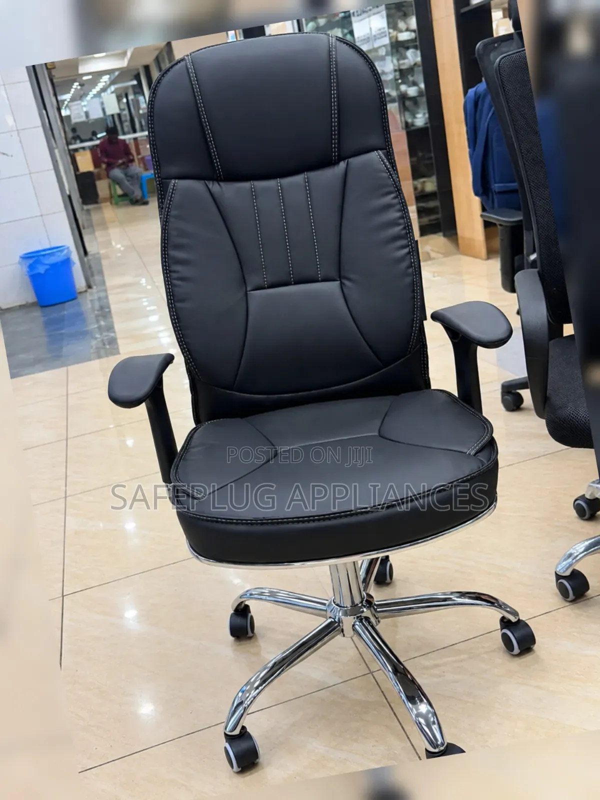 Executive High Back Leather Office Chair – Premium Managerial Chair